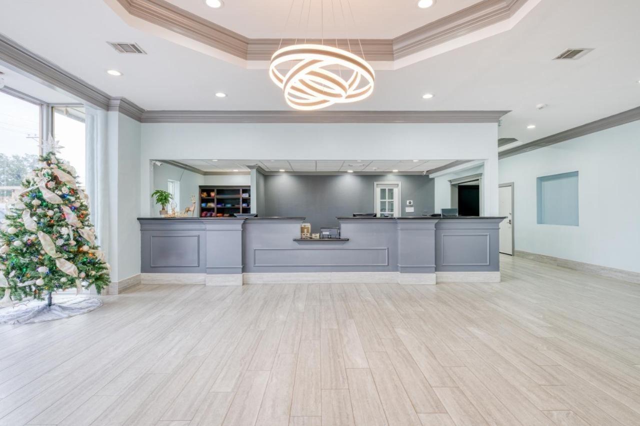 Hotel Elev8 Conroe Εξωτερικό φωτογραφία
