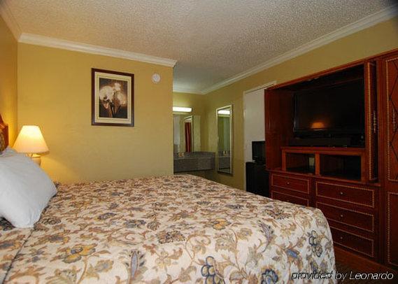 Hotel Elev8 Conroe Δωμάτιο φωτογραφία